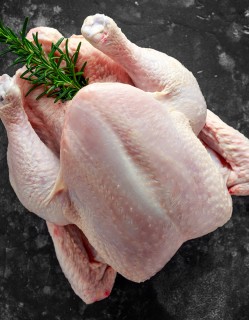 하림 무항생제 동물복지 백숙용 닭  1kg